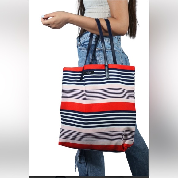 kate spade Handbags - Kate Spade like new shopper book tote fits laptop red white blue